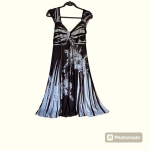 J-M Hawaii dress size large absolutely stunning the pictures don’t do it justice